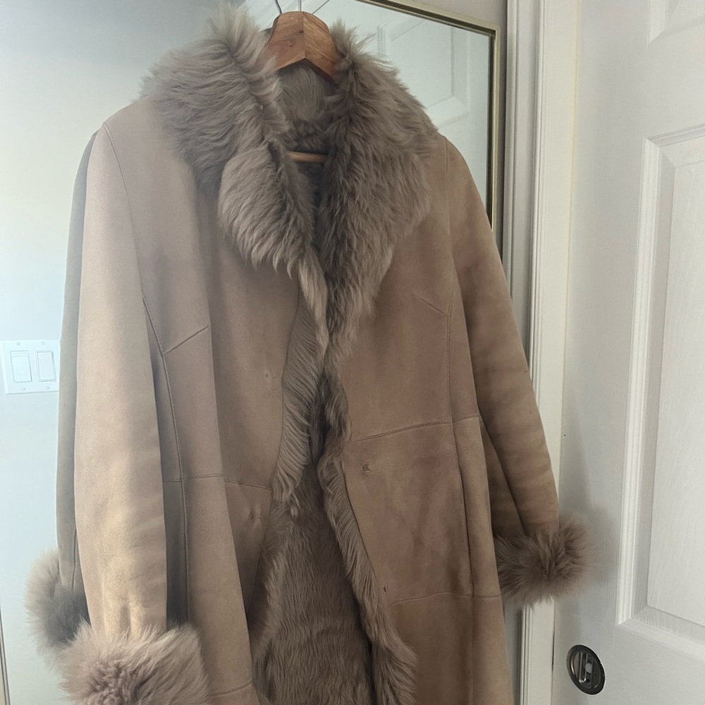 Real Premium Toscana Real Lamb Skins Spain…
 
Fit…..XS